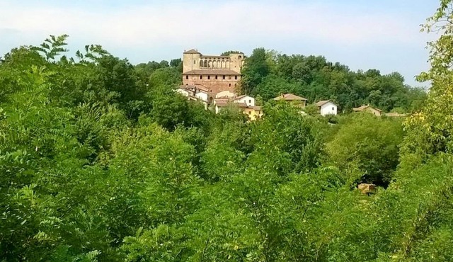 Castle Tassarolo - OS Castle - Historical house