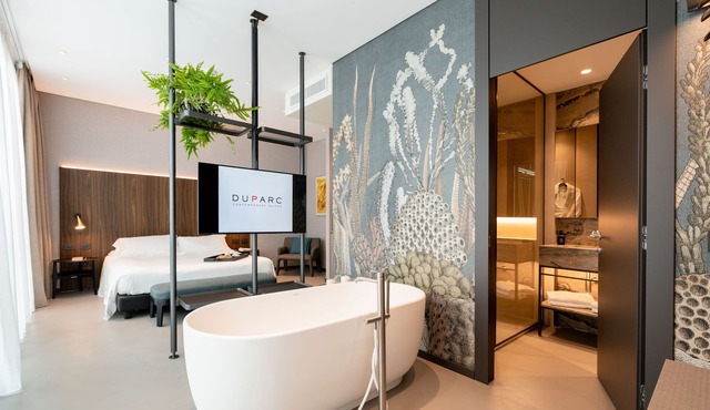 DUPARC Contemporary Suites
