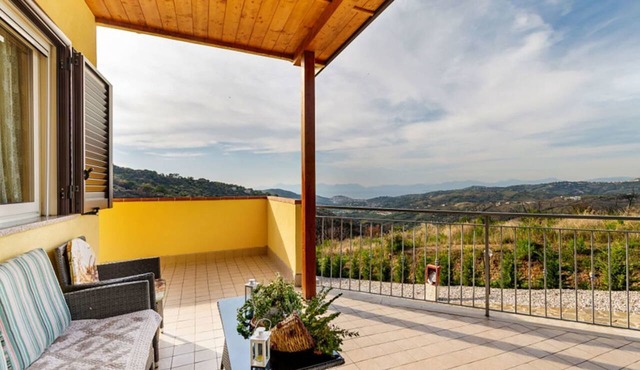 'Granatapfel' mit Pool by Interhome