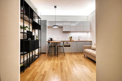 Hostmate - Milan - Farini's Charm - Isola