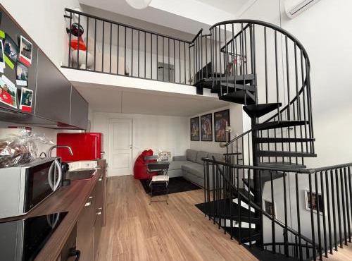 Loft con giardino privato a Milano