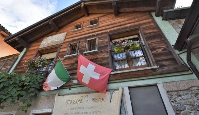 Lovely apartment for 3 guests with A/C, WIFI, TV, patio and pets allowed