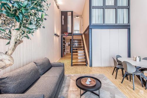 Luxury house in Milan Carlo De Angeli 115 mq