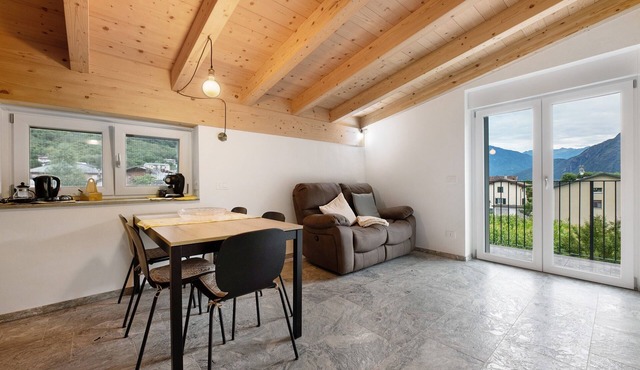Mansarda Apartment with Mountain View, Wi-Fi and Air Conditioning