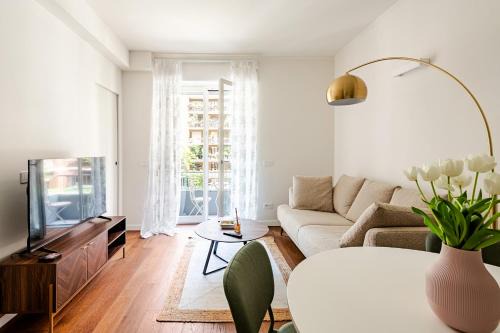 Morosini 21 Elegant Apartment in Risorgimento District