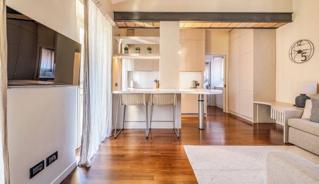 Moscova Luxury Hideaway - La Vista Apartments