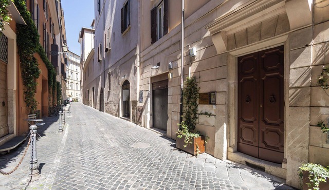 Palazzo Taverna Apartments