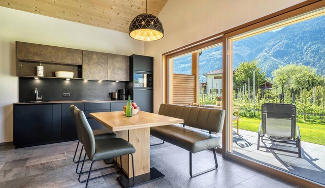 Pixnerhof Chalet Natyra with Terrace, Garden & Wi-Fi