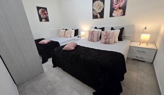 Raymihome Lugaro - Parking Privato