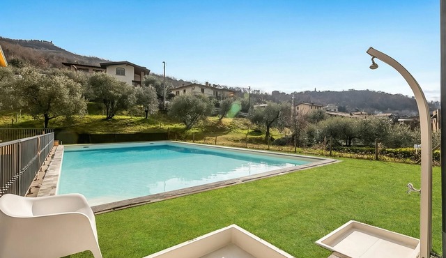 Residence La Perla - Apt 16, Monte Isola, Italy