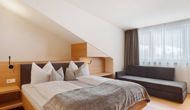 Room “Murrer Suite 307” with Mountain View, Shared Garden and Wi-Fi