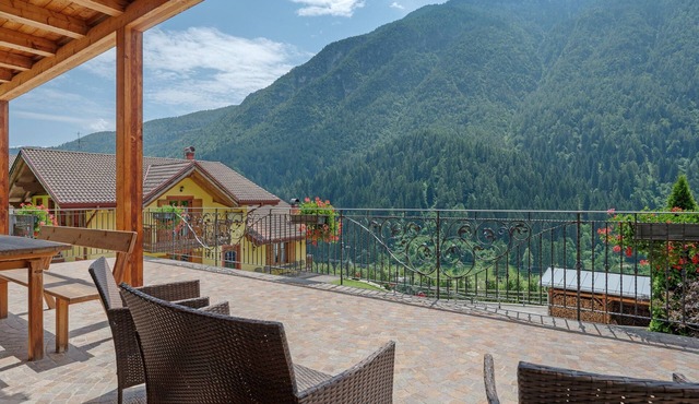 Room 'Stanza 2' with Mountain View, Private Terrace and Wi-Fi