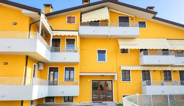 Spacious 3 BDR Apartment in Padua