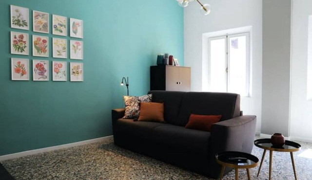 Spacious and bright apartment in exceptional location in the center of Modena