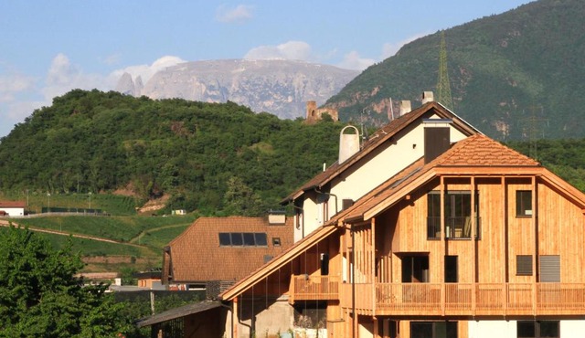 stodel apartments - ideal base for exploring with modern comfort & mountain views