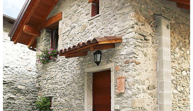 Stunning villa for 5 people with WIFI, TV and patio