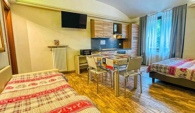 Tabor - STUDIO sleeps 4