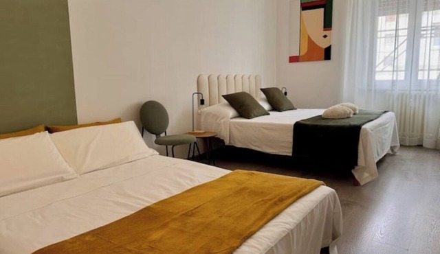 Tandem Apartment - Metro A