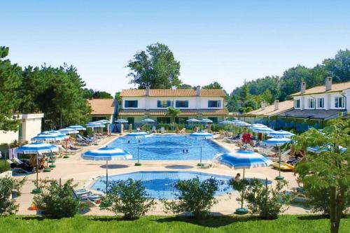 Terraced House Bibione near Sandy Beach