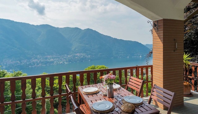 Top Lake View Villetta by Rent all Como
