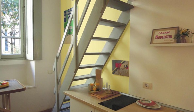 V12 Design Apartments