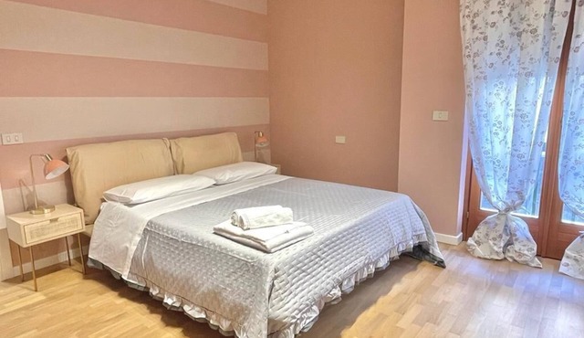 Villa with spectacular views of Lake Garda