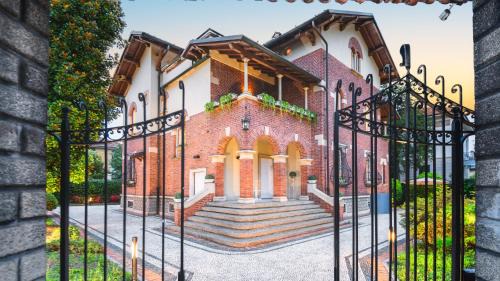Villibera - Design villa with SPA, Cinema, Gym and Game Room