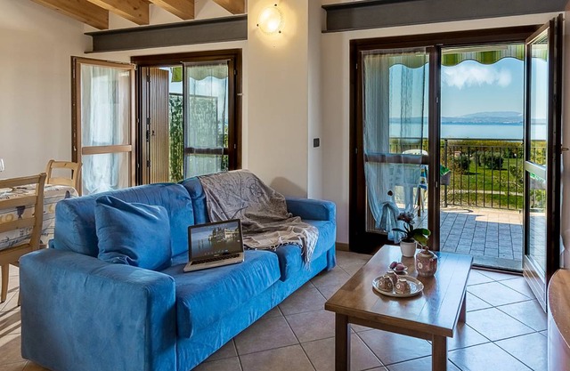 90 m² Apartment ∙ 2 bedrooms ∙ 7 guests