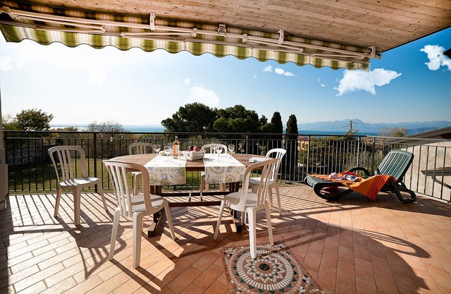 90 m² Apartment ∙ 2 bedrooms ∙ 7 guests