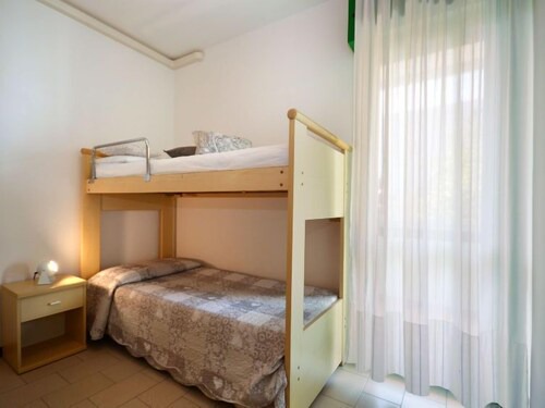 Apartment Acquaverde (BIB637) in Bibione - 6 persons, 2 bedrooms