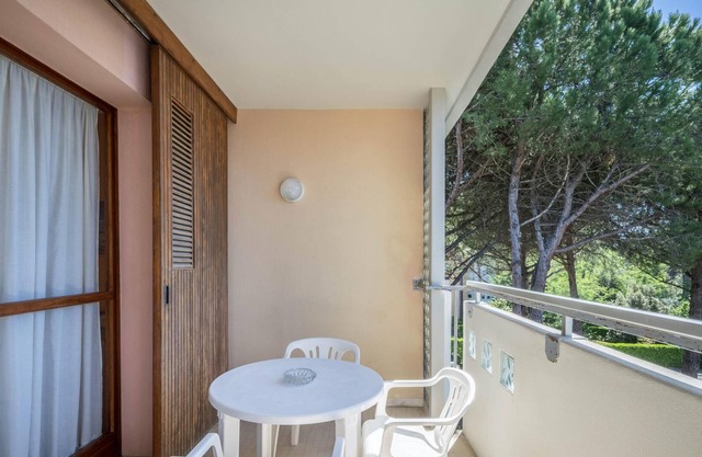 Apartment Condominio Marinella 11 with Terrace and A/C