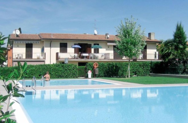 Apartment Sole del Garda in Lazise - 3 persons, 1 bedrooms