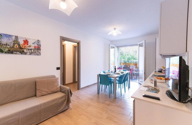 Apartment with 2 bedrooms near to the beach LP 02