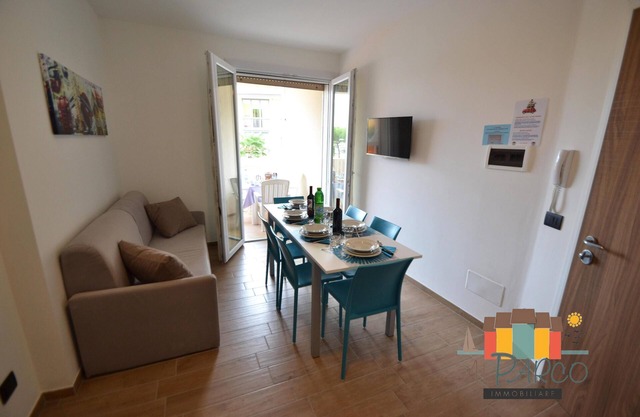Apartment with 2 bedrooms near to the beach LP 04