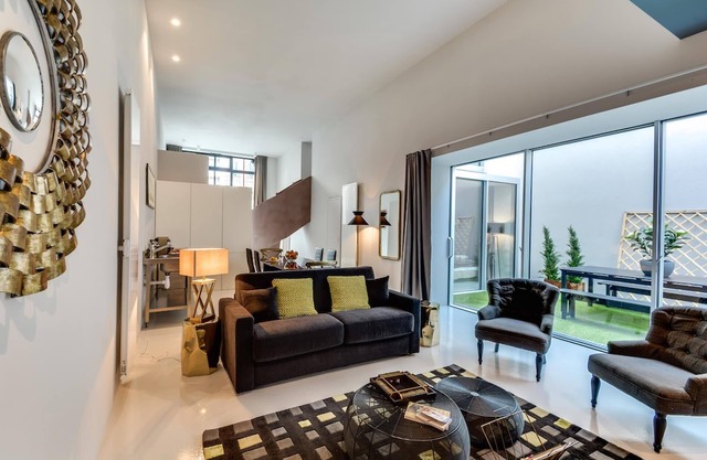 Brune III - Three Bedroom Apartment, Sleeps 8