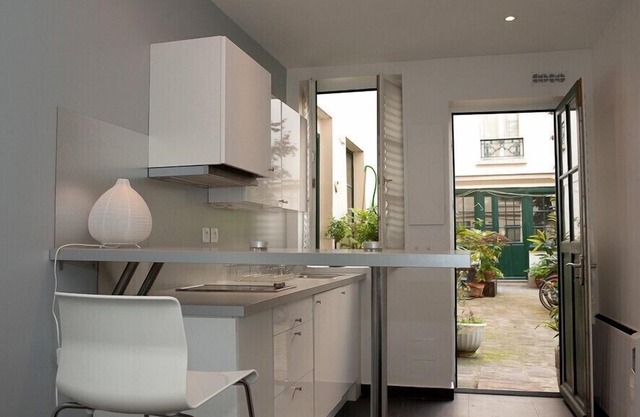 Charming studio near Montmartre