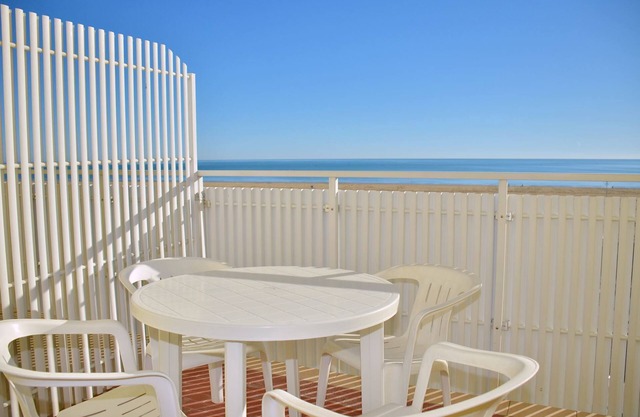 CONDOMINIO AURORA A - Aurora A 035F 5P C1*M0270348588
