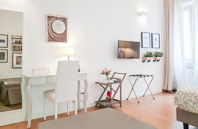 Corso37 Homes - Charming Apartments in Piazza del Popolo & Spanish Steps