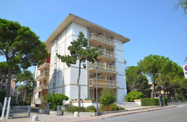 Holiday apartment mit Klimaanlage und Balkon
