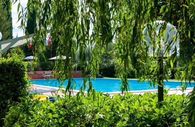 Holiday apartment Lazise for 1 - 4 persons with 2 bedrooms - Holiday apartment in one or multi-famil