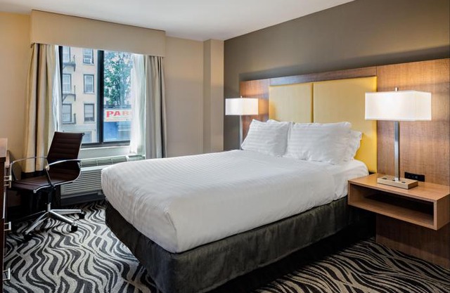 Holiday Inn Express Brooklyn