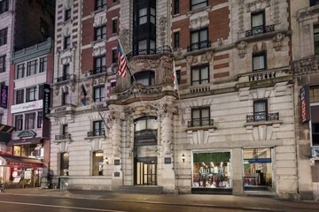 Hotel@5th 4xDeDoubDo in New York