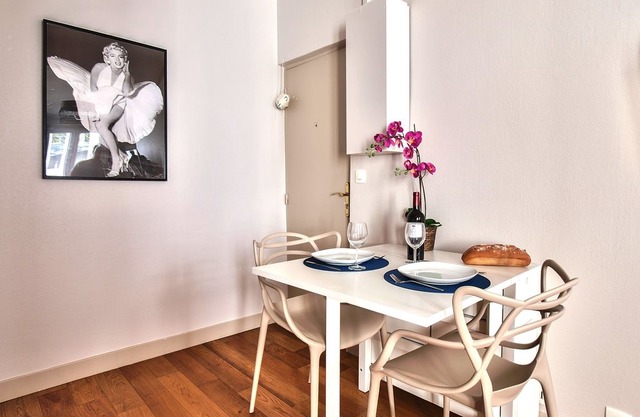 Lovely apartment "Porte de Versailles" (833)