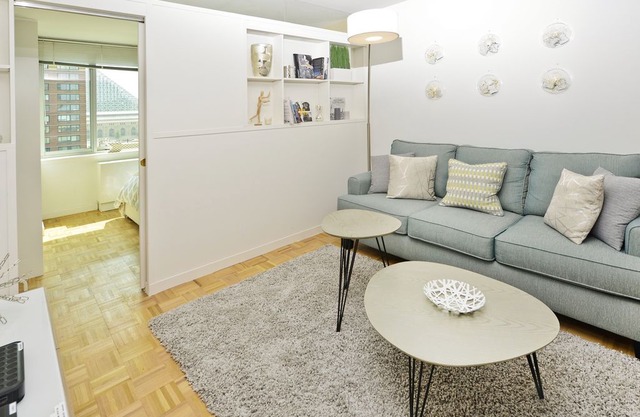 Luxurious Superior Two Bedroom Apartment with Gym, Doorman near Lincoln Center.