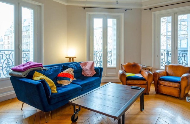 Luxury apartment Clichy