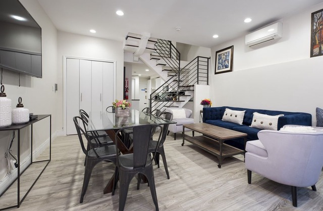 Manhattan, Midtown East, 3 Bedroom/3Bathroom, Garden, Sleeps 10, Clean