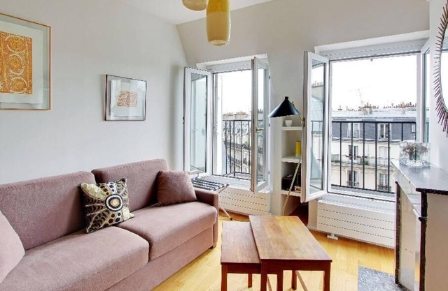 Parisian Home|109083|1 chambre|Martyrs - Saint Georges - Trinité