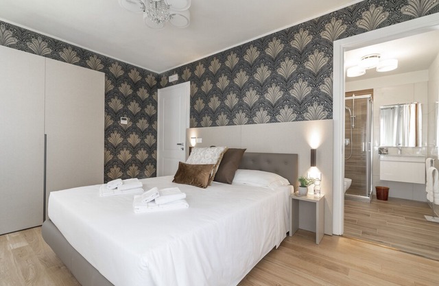 Room 6 - Grifoni Boutique Hotel