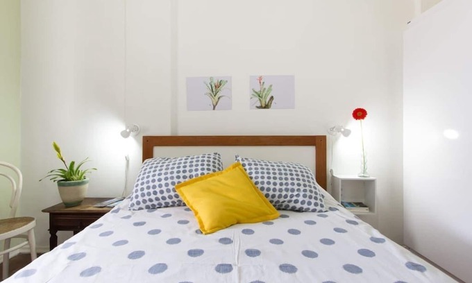 Ipanema Apartment | 1-Bedroom Apartment in Ipanema – Steps from the Beach & Arpoador's Sunset!