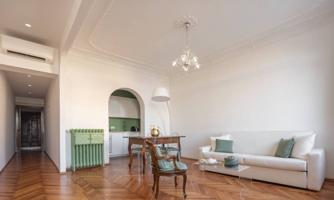 Santa Croce Apartment | 100 m² Apartment ∙ 2 bedrooms ∙ 6 guests